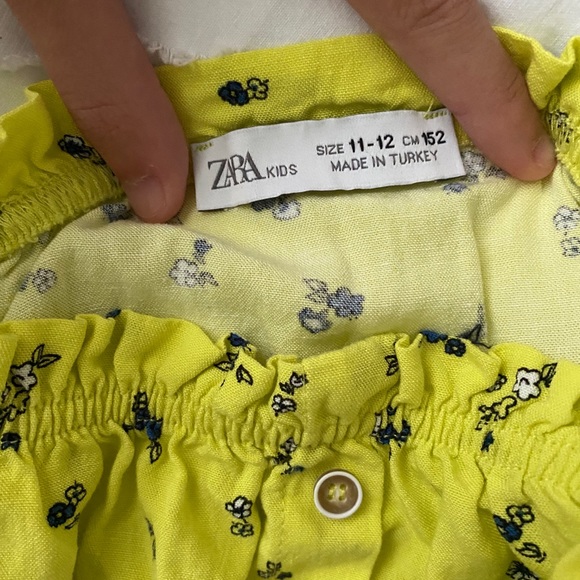 Zara Top - Picture 2 of 2